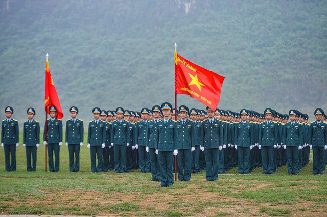 post-image-38-khoi-quan-doi-dieu-binh-dieu-hanh-ky-niem-80-nam-cach-mang-thang-tam-va-quoc-khanh-29