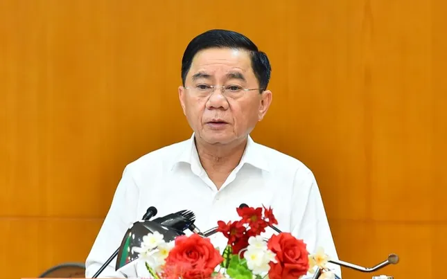post-image-ban-bi-thu-ban-hanh-huong-dan-moi-ve-thi-hanh-dieu-le-dang