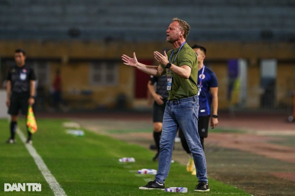 post-image-bao-thai-lan-buriram-united-doi-dau-cahn-cua-hlv-polking-tai-chung-ket-cup-c1-dong-nam-a