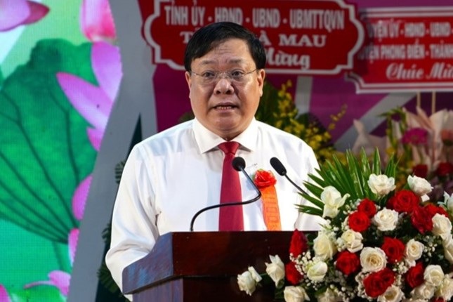 post-image-can-bo-ca-mau-neu-guong-bac-ho-tu-soi-tu-sua-de-hoan-thanh-xuat-sac-nhiem-vu