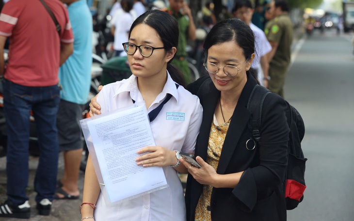 post-image-de-thi-tot-nghiep-thpt-2025-can-su-dong-bo-giua-chuong-trinh-day-hoc-va-danh-gia