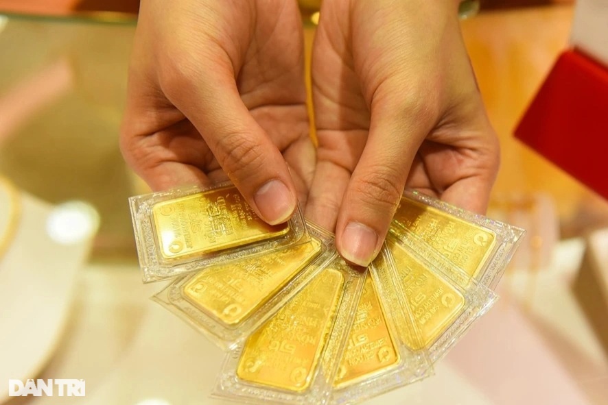 post-image-gia-vang-mieng-sjc-boc-hoi-25-trieu-dong-roi-xa-dinh-ky-luc