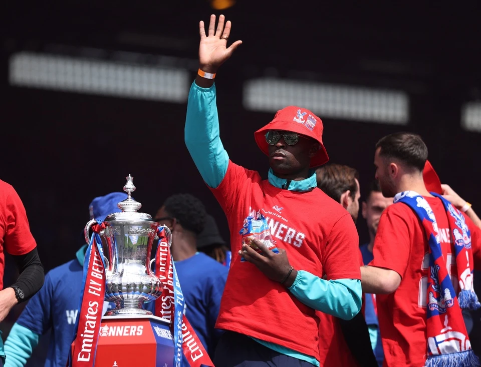 post-image-liverpool-va-arsenal-dai-chien-vi-trung-ve-marc-guehi