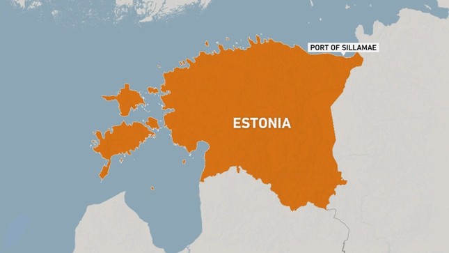 post-image-nato-to-nga-bat-giu-tau-cho-dau-hy-lap-tren-bien-baltic