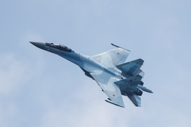 post-image-nghi-van-nga-dieu-tiem-kich-su-35-can-thiep-vu-estonia-bat-giu-tau-dau-tren-bien-baltic