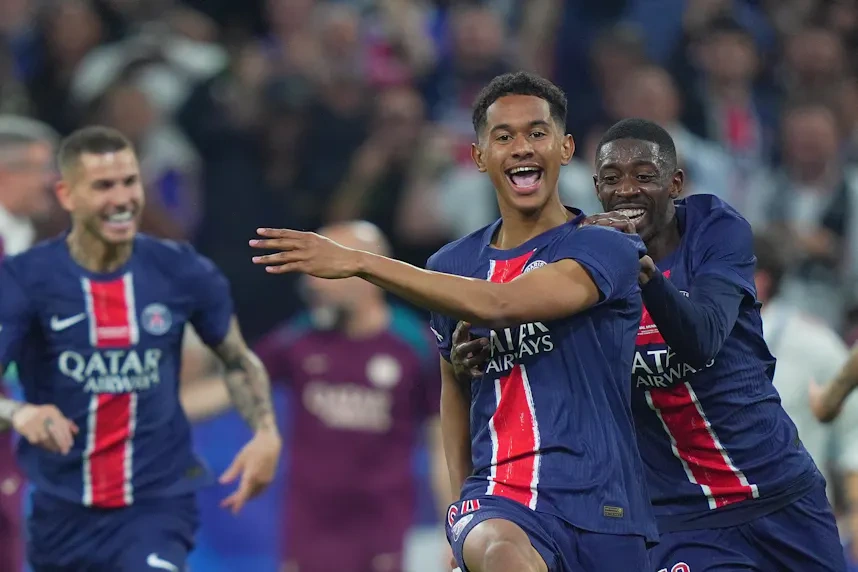 post-image-nhan-dinh-tran-cau-dinh-cao-psg-vs-atletico-madrid-2h-ngay-166-lieu-nha-vua-chau-au-co-khang-dinh-duoc-suc-manh