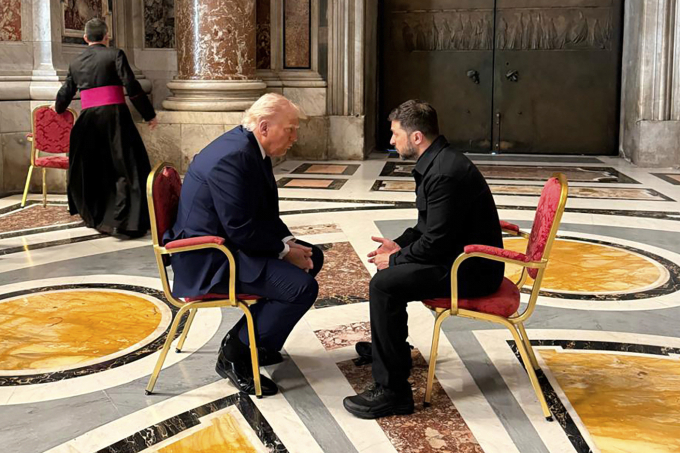 post-image-ong-trump-tiet-lo-noi-dung-trao-doi-voi-zelensky-tai-vatican