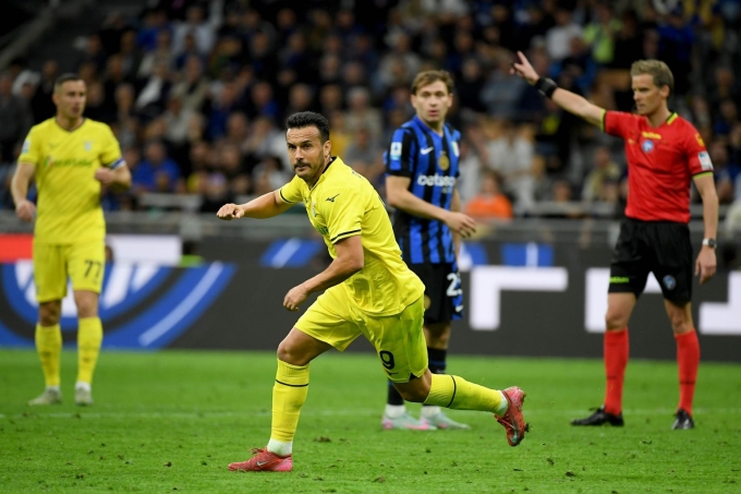 post-image-pedro-lap-cu-dup-lazio-cam-hoa-inter-napoli-rong-cua-vo-dich-serie-a