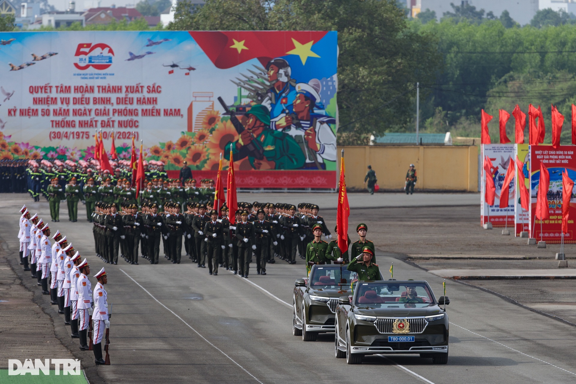 post-image-phan-biet-dieu-binh-va-duyet-binh-diem-khac-biet-quan-trong