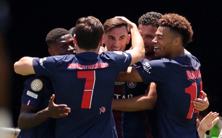 post-image-psg-botafogo-hiep-2-be-tac-du-no-luc-tim-ban-go