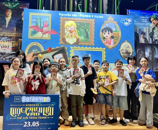 post-image-rap-chieu-phim-tren-toan-quoc-tam-dung-hoat-dong-de-tuong-nho-nguyen-chu-tich-nuoc-tran-duc-luong