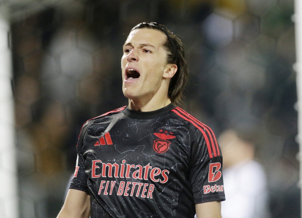 post-image-real-madrid-bao-chi-50-trieu-euro-cho-cuu-hau-ve-manchester-united