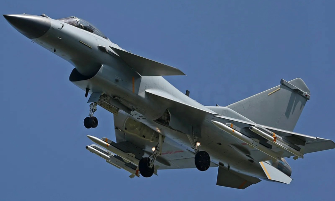 post-image-tiem-kich-j-10ce-giup-khong-quan-pakistan-pho-dien-suc-manh