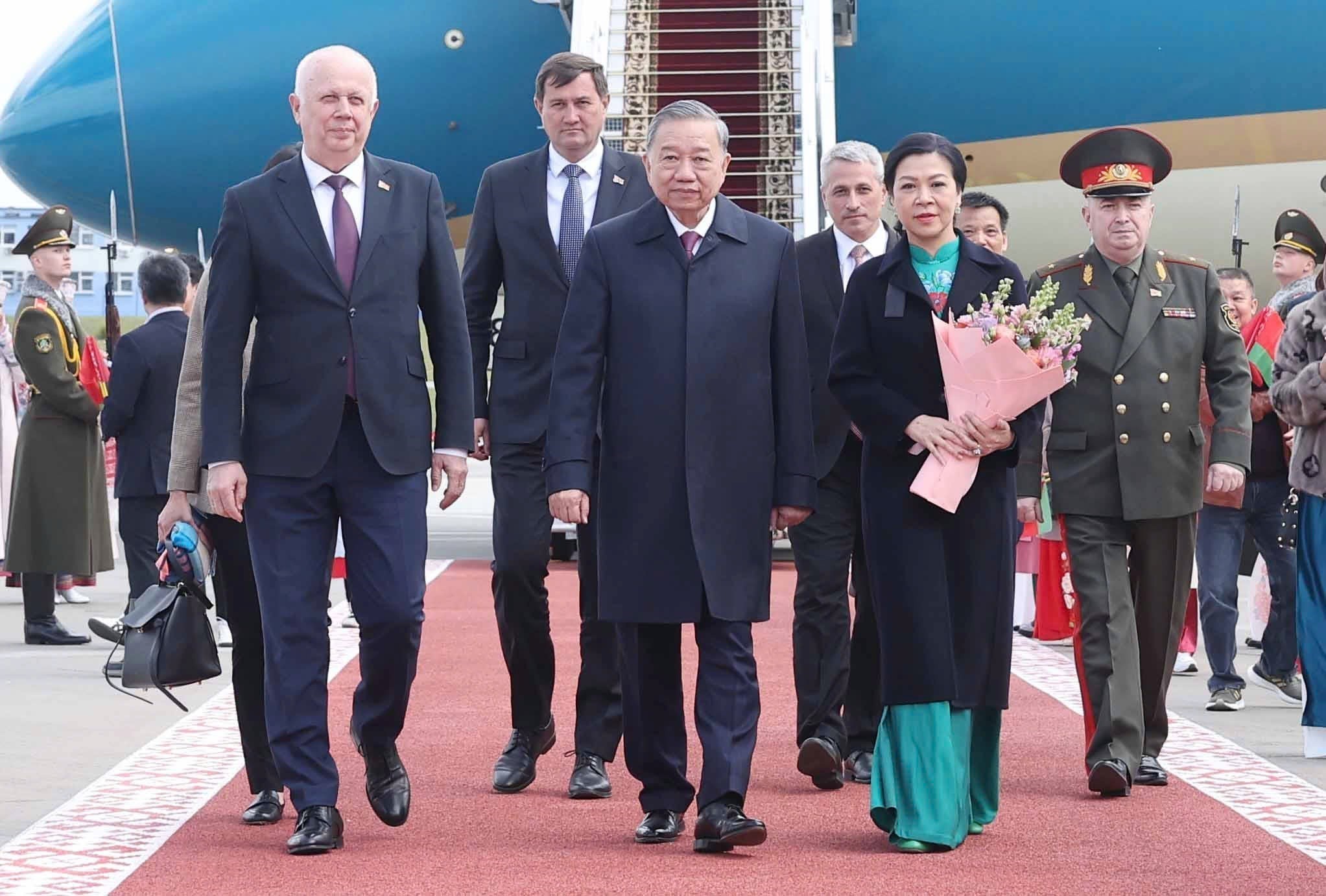 post-image-tong-bi-thu-to-lam-bat-dau-chuyen-tham-cap-nha-nuoc-toi-belarus