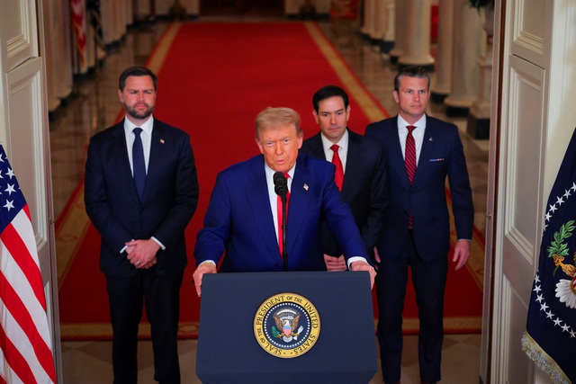 post-image-tong-thong-trump-my-tan-cong-phu-dau-cac-co-so-hat-nhan-iran
