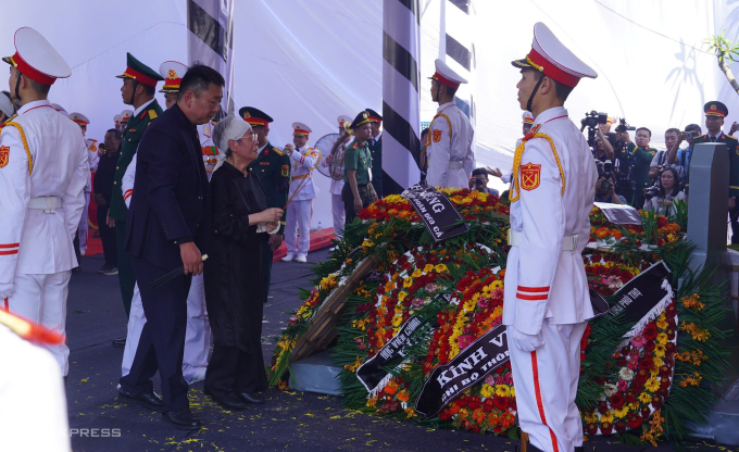 post-image-vinh-biet-nguyen-chu-tich-nuoc-tran-duc-luong-nguoi-con-uu-tu-cua-quang-ngai-ve-voi-dat-me