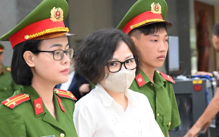 post-image-vu-an-trinh-van-quyet-vien-kiem-sat-de-nghi-giam-an-chuyen-toi-danh-va-phat-tien